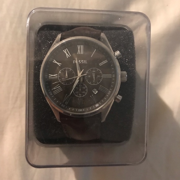 Silver Fossil Watch w/ Leather Band - Picture 3 of 5